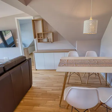 Apartma Mars Appartamento Brest
