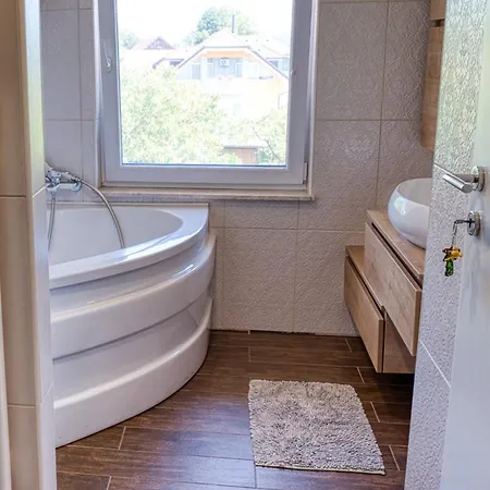 Apartma Mars *